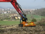 Hydraulic mulchers for excavators and skid steer loaders